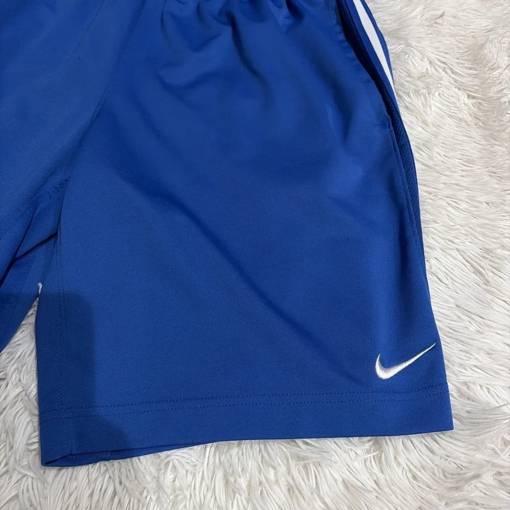 Nike Shorts Mens Medium Blue Basketball Swoosh Logo Side Stripes Y2K Athletic